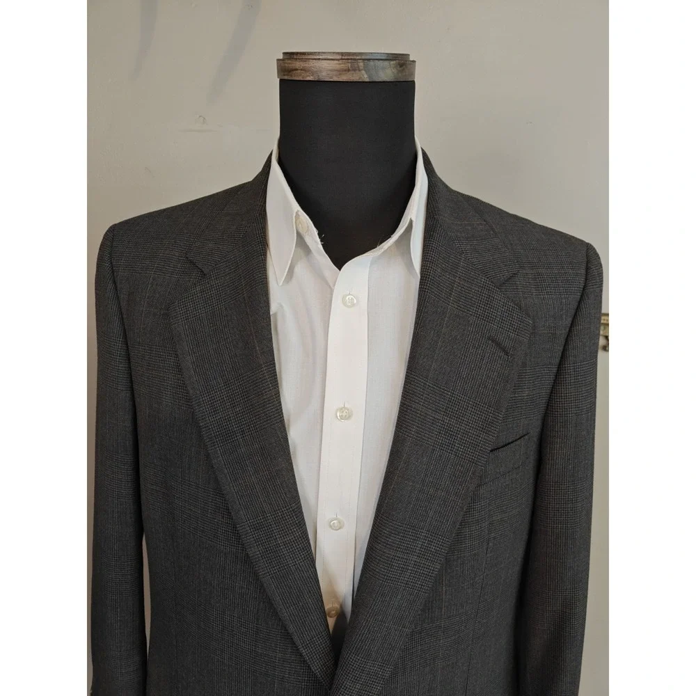 Halston Vintage 41R Gray Plaid Blazer Mens 2 Button Sport Coat USA Wool